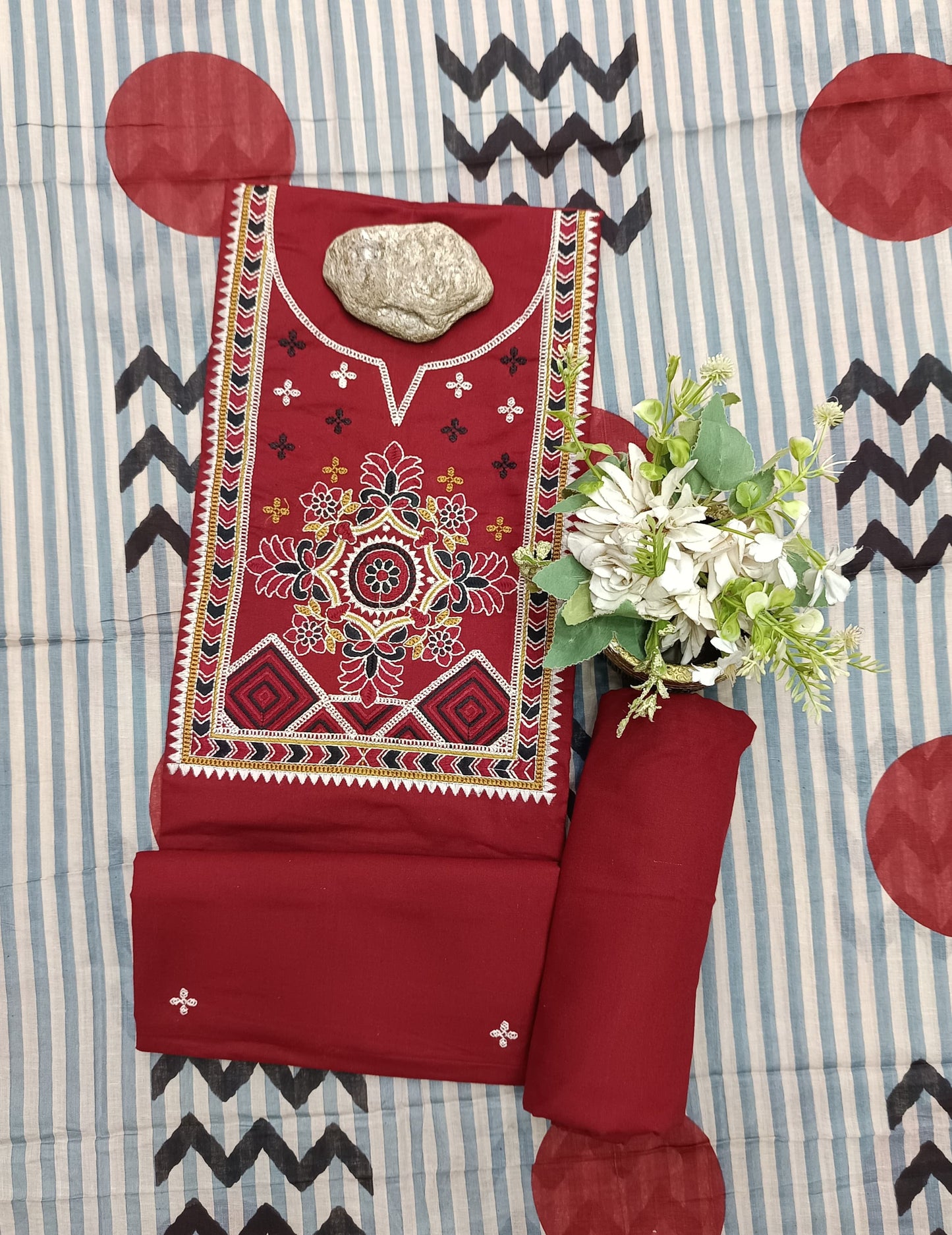 Red Kutch work