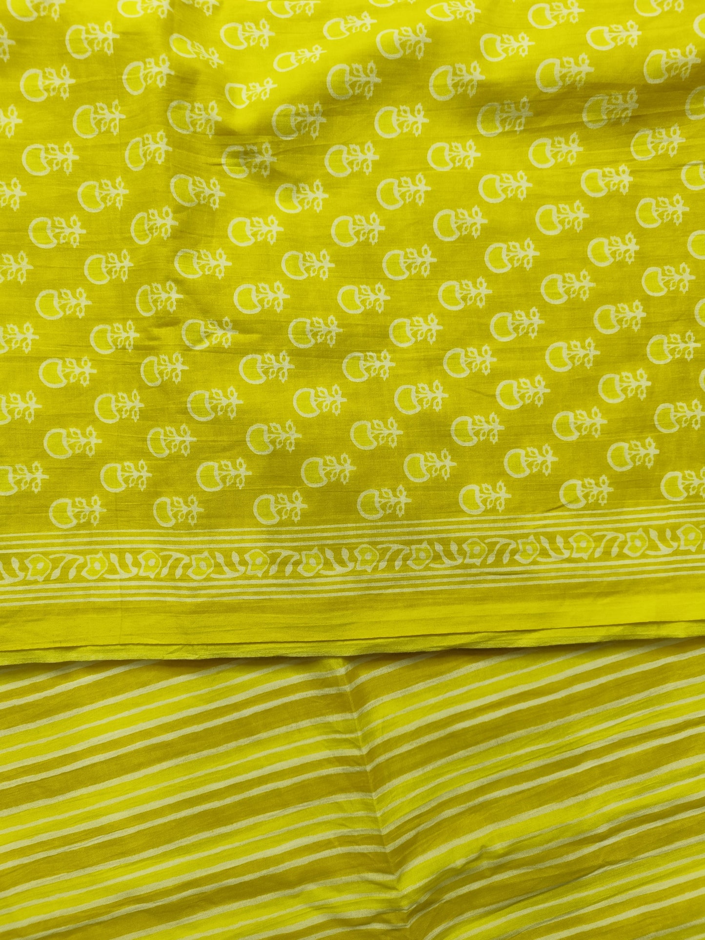 NeonYellow Printed Suit