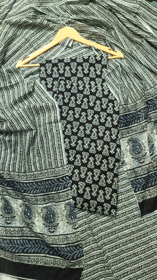 Blackgrey pholpatti Suit