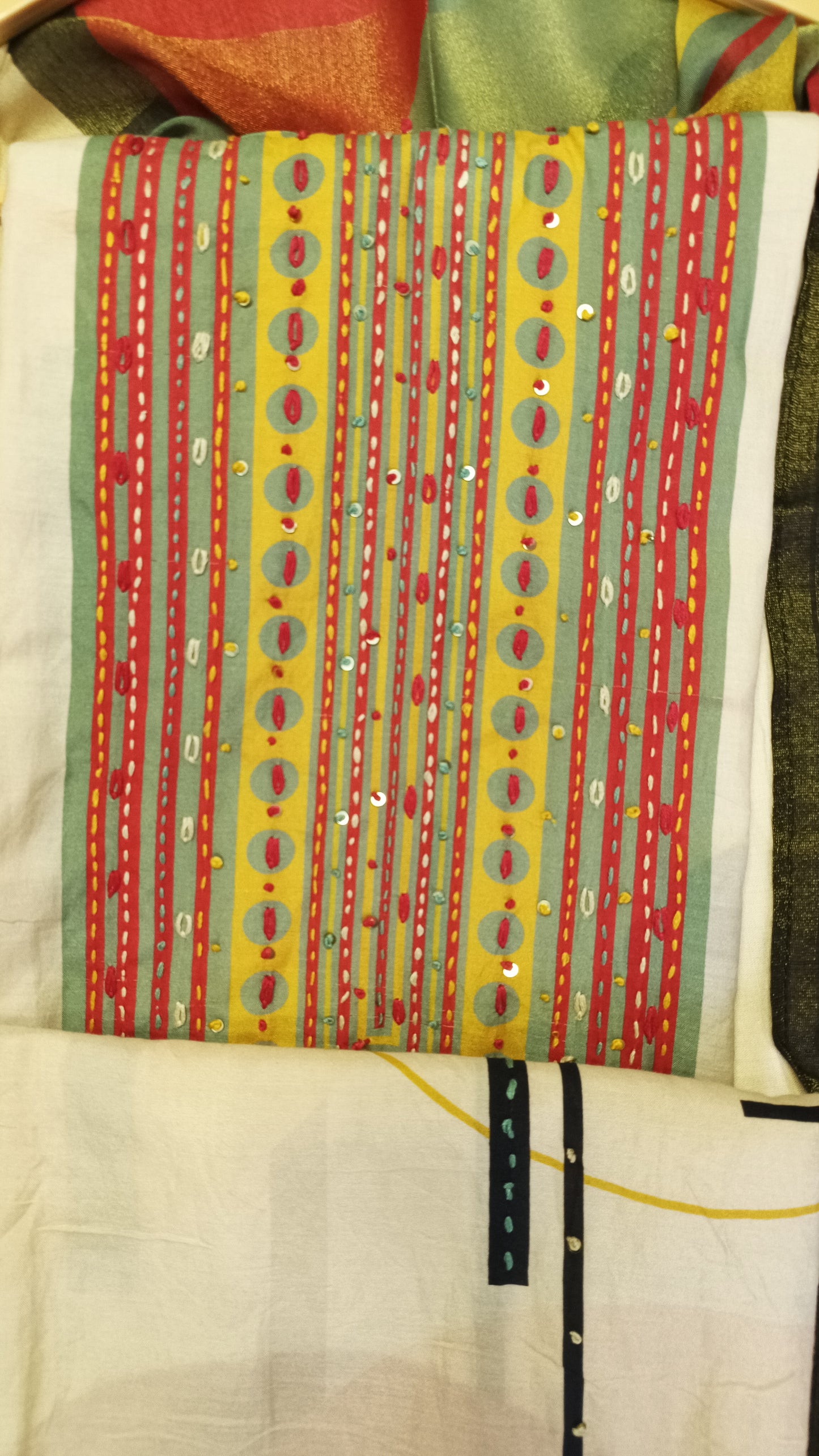 Beige Sea Green Muslin Suit