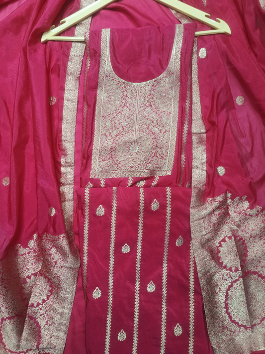 Banarsi Maganta Suit