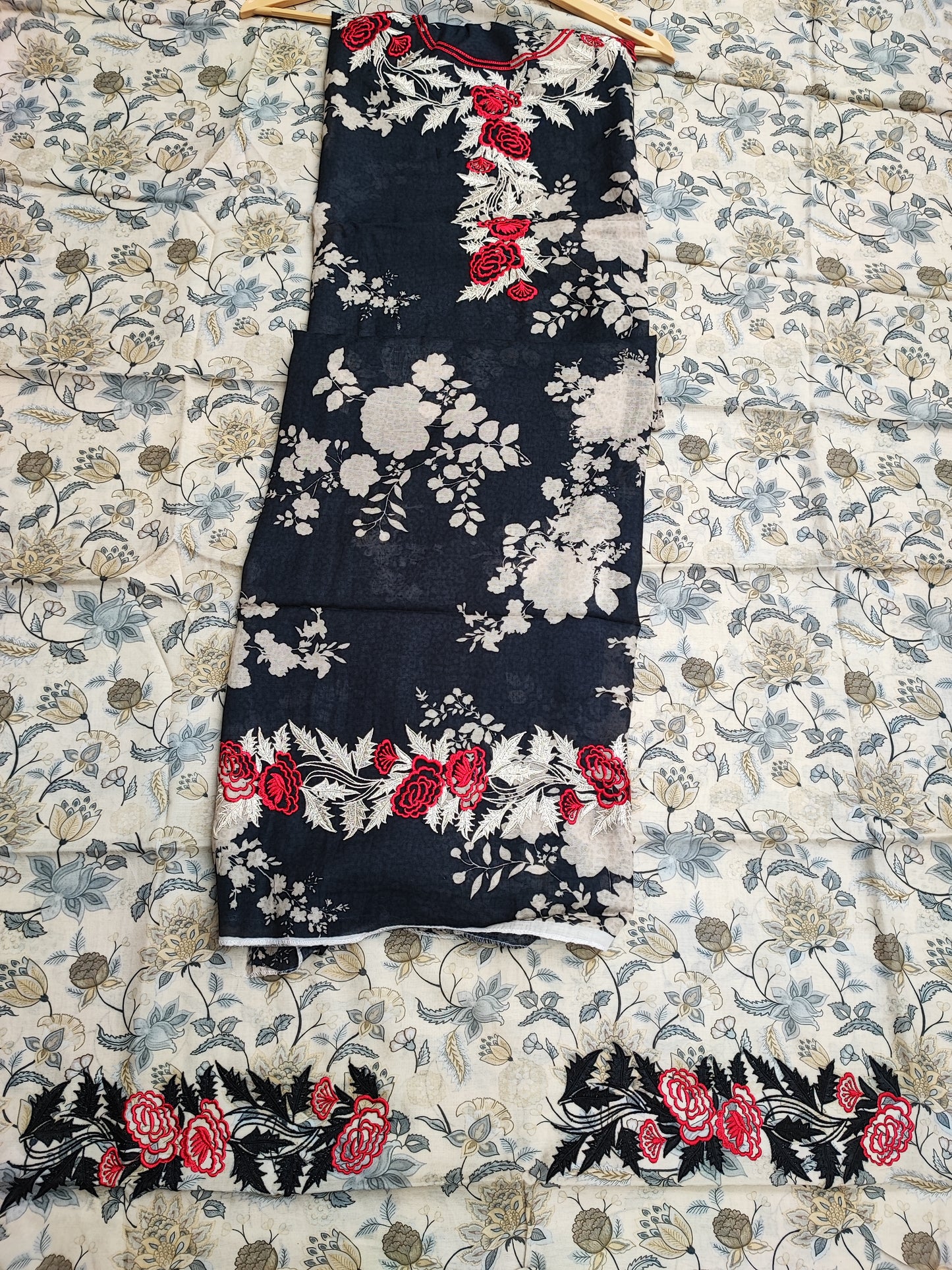 Black White Printed Suit