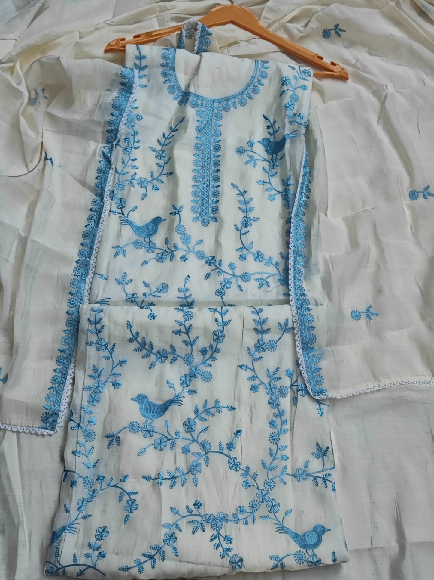 Off-White Muslin Suit with Blue Thread Embroidery