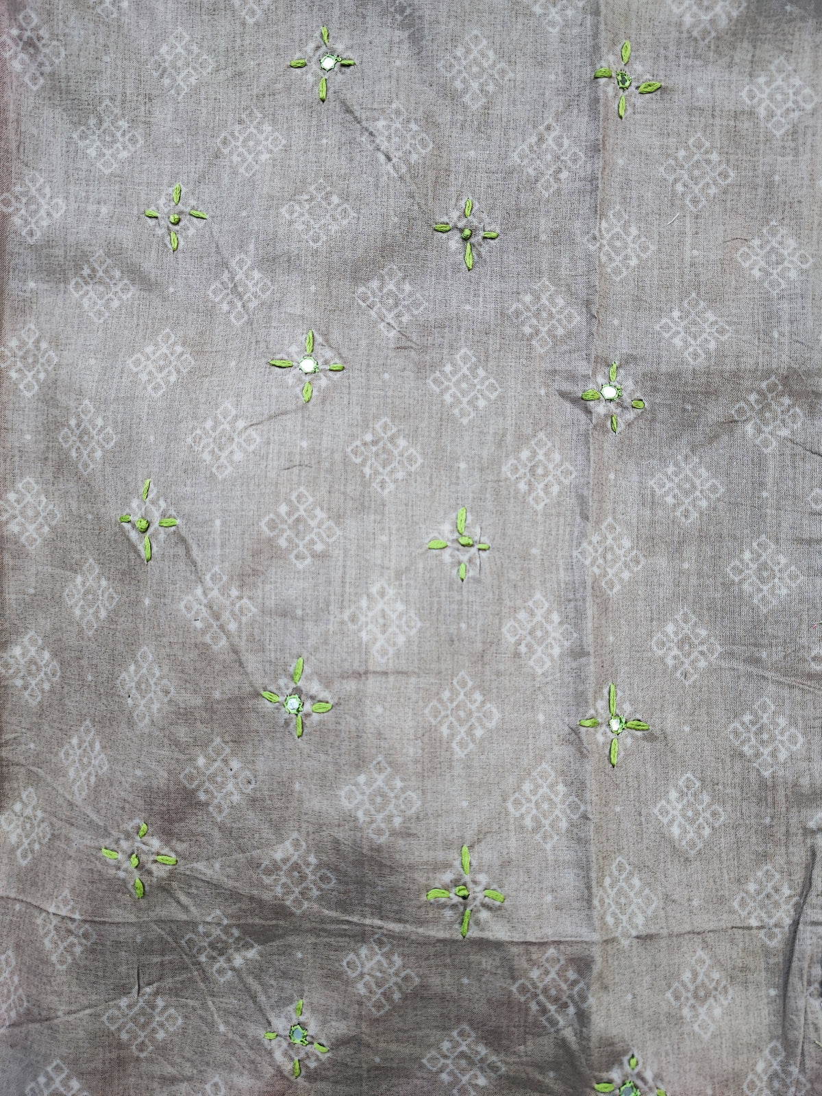 Cotton dupatta in green and grey ikat-style arrow print