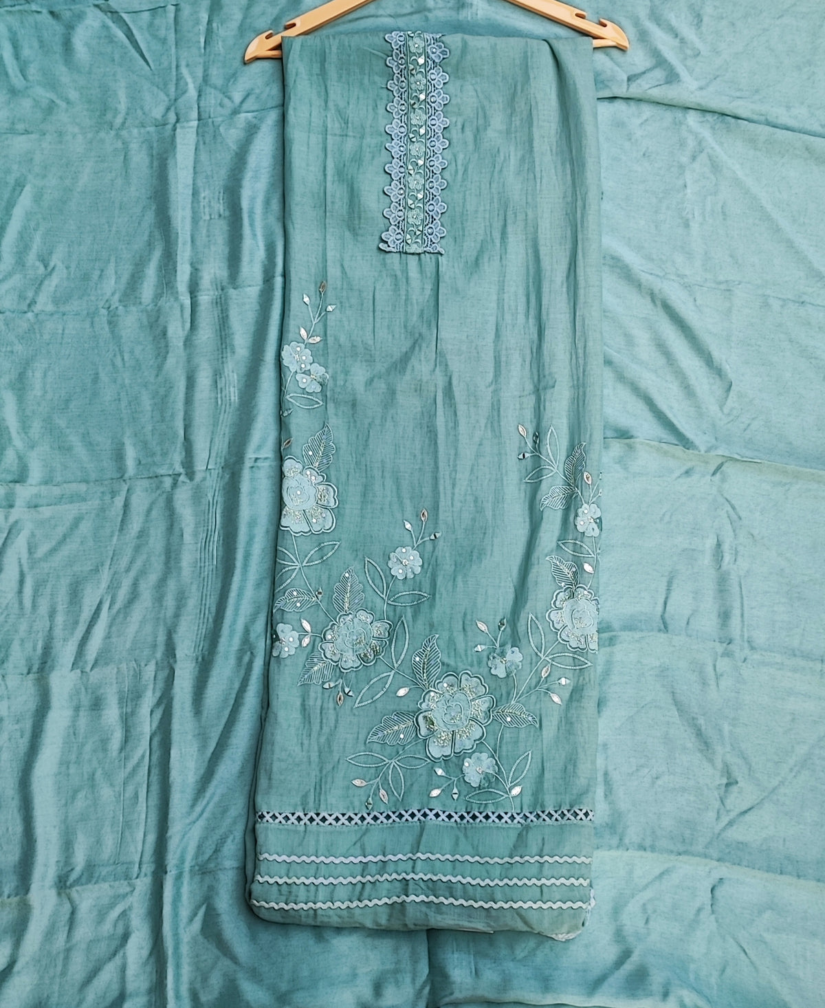 Sea Green Mul Cotton Suit with Mirror Work