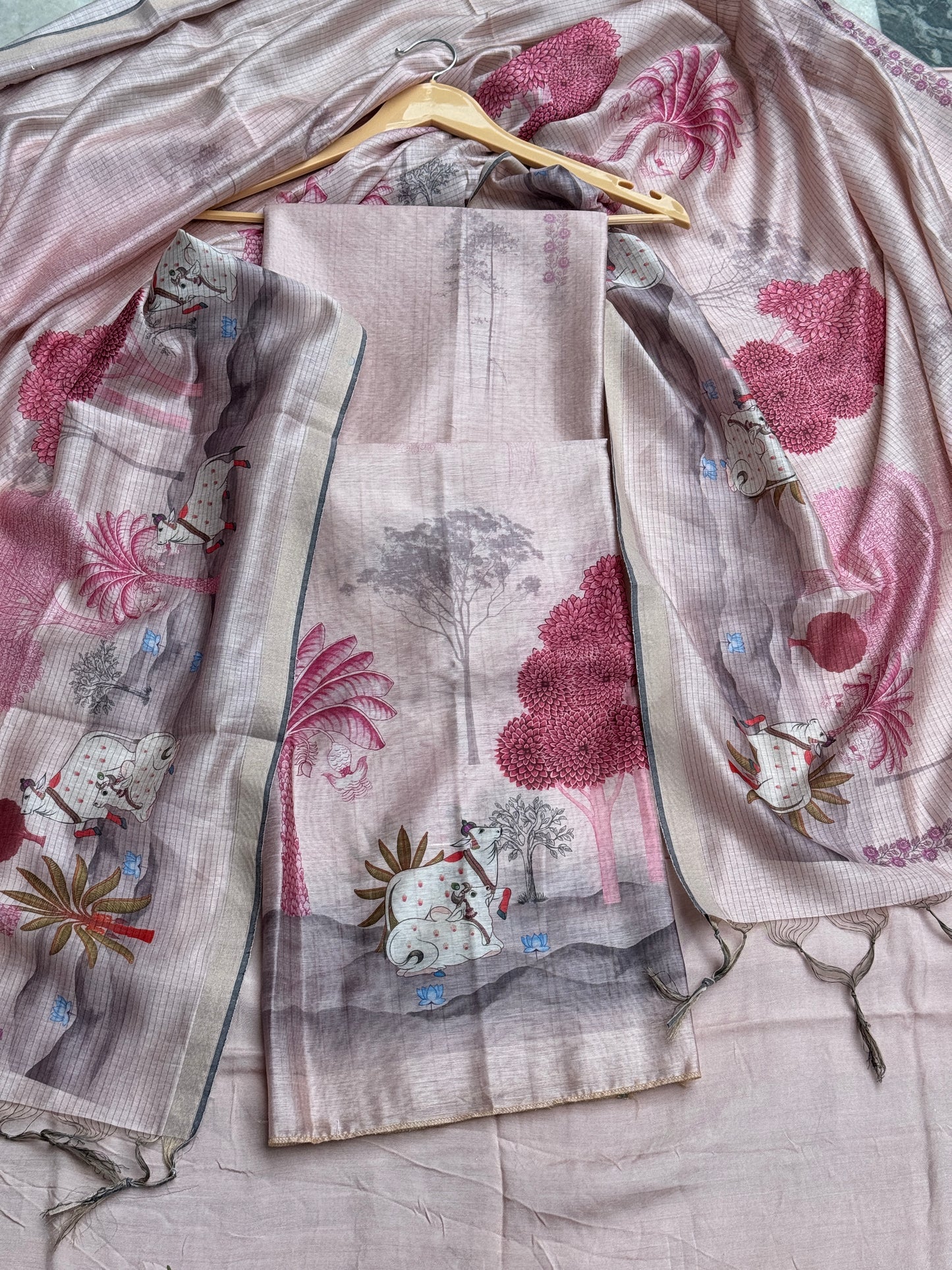 Pichwai Print Peach Suit