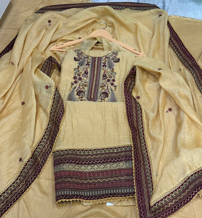 Muatard/Mehroon Mul Suit