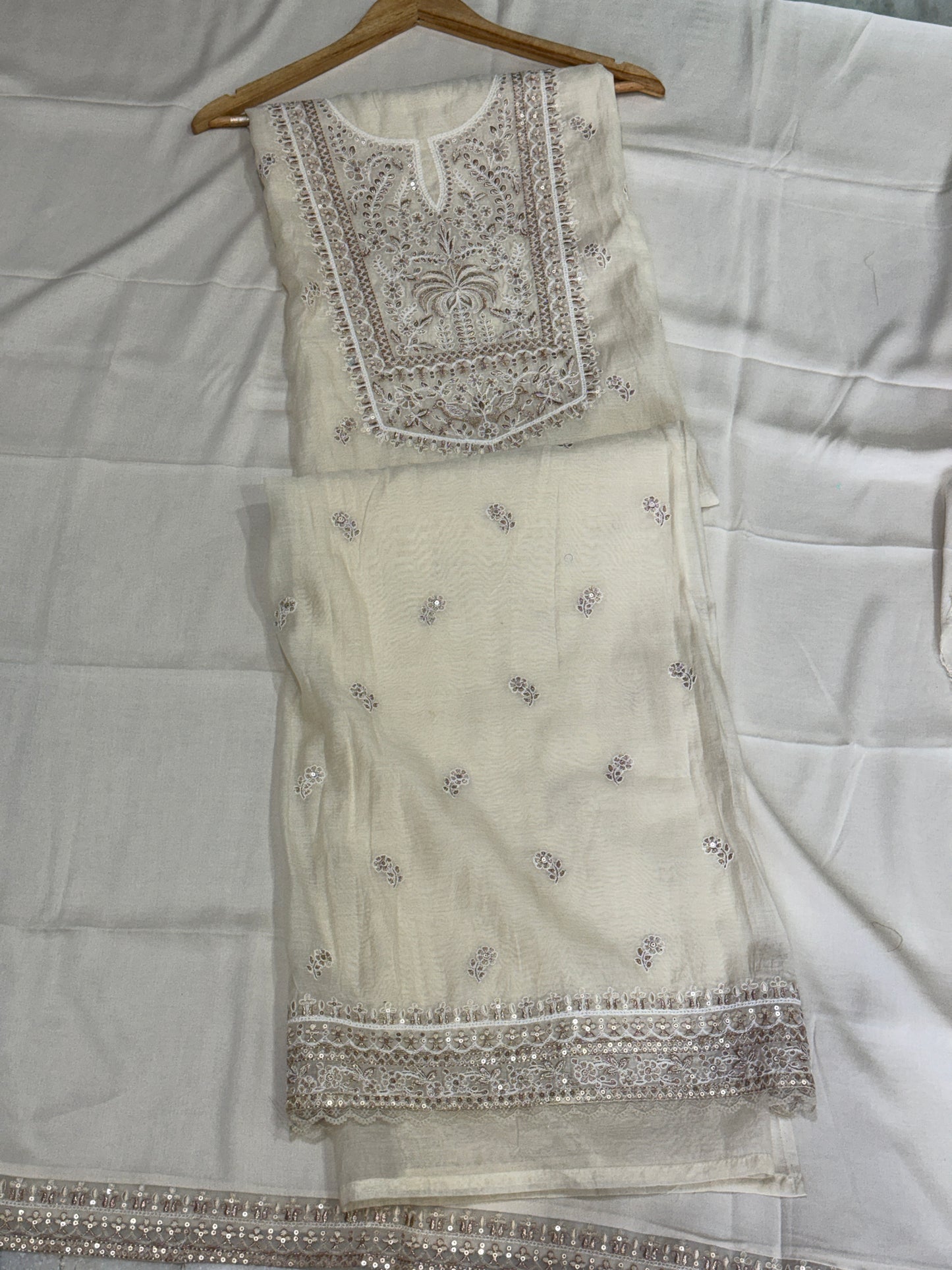 Ivory Mul Suit