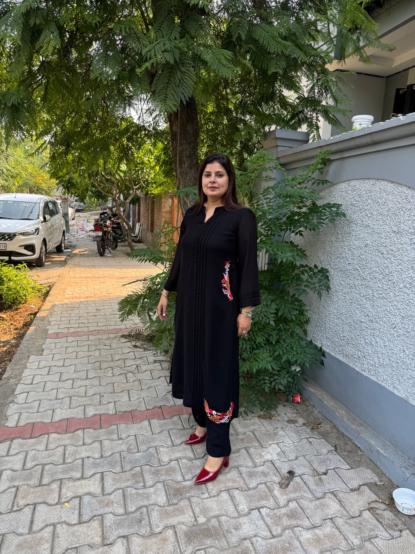 IMLI Black Suit