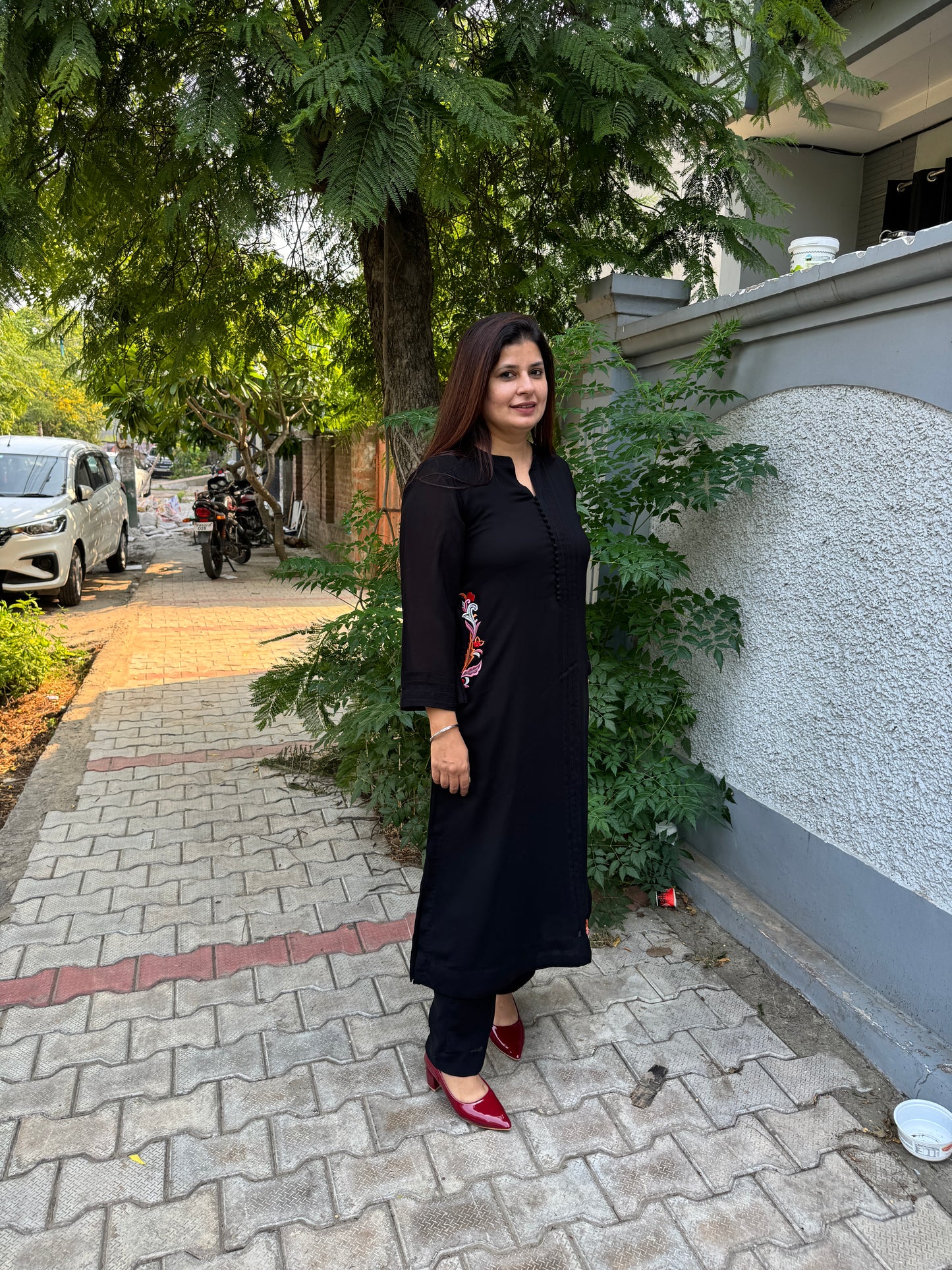 IMLI Black Suit