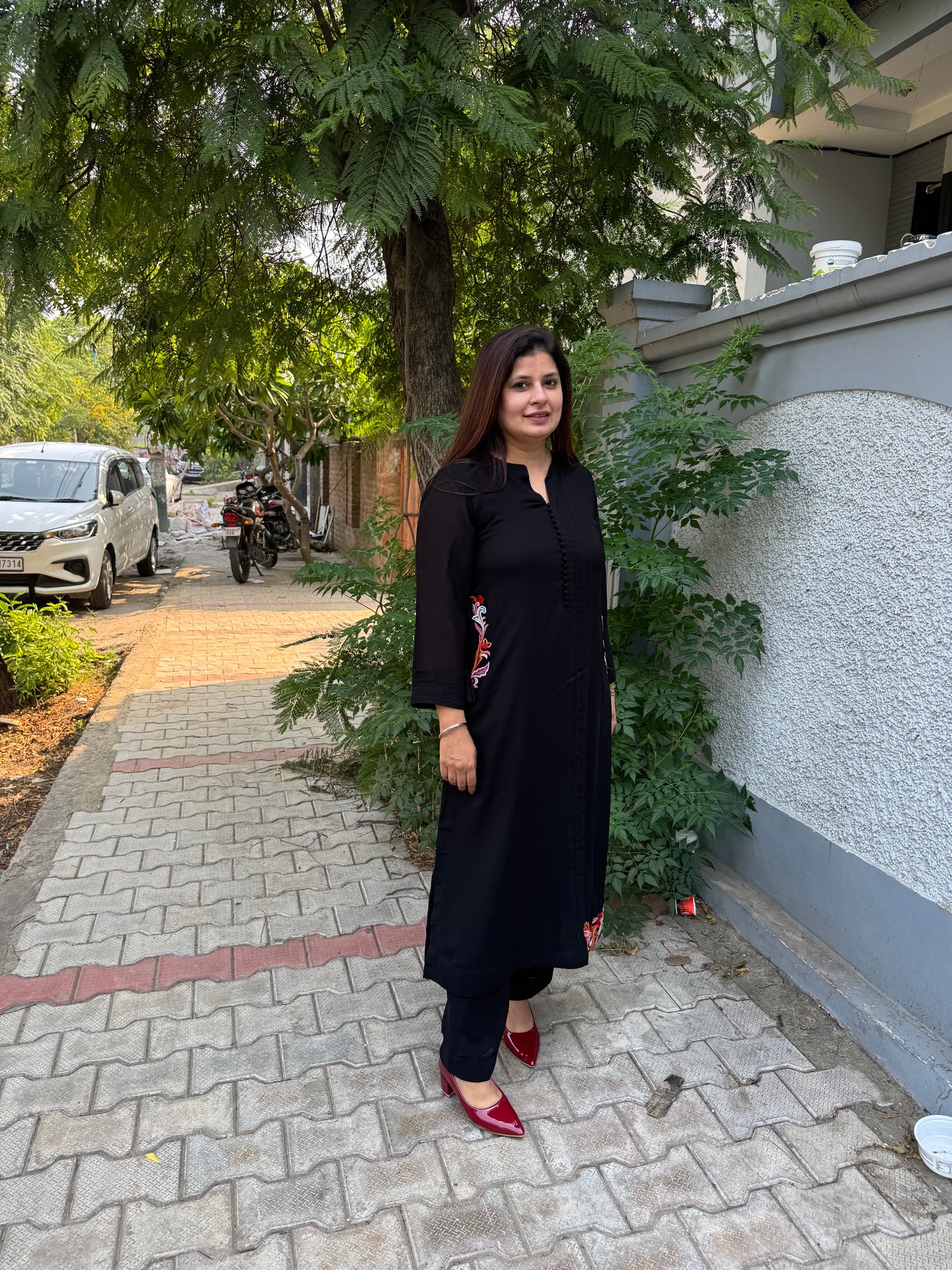 IMLI Black Suit