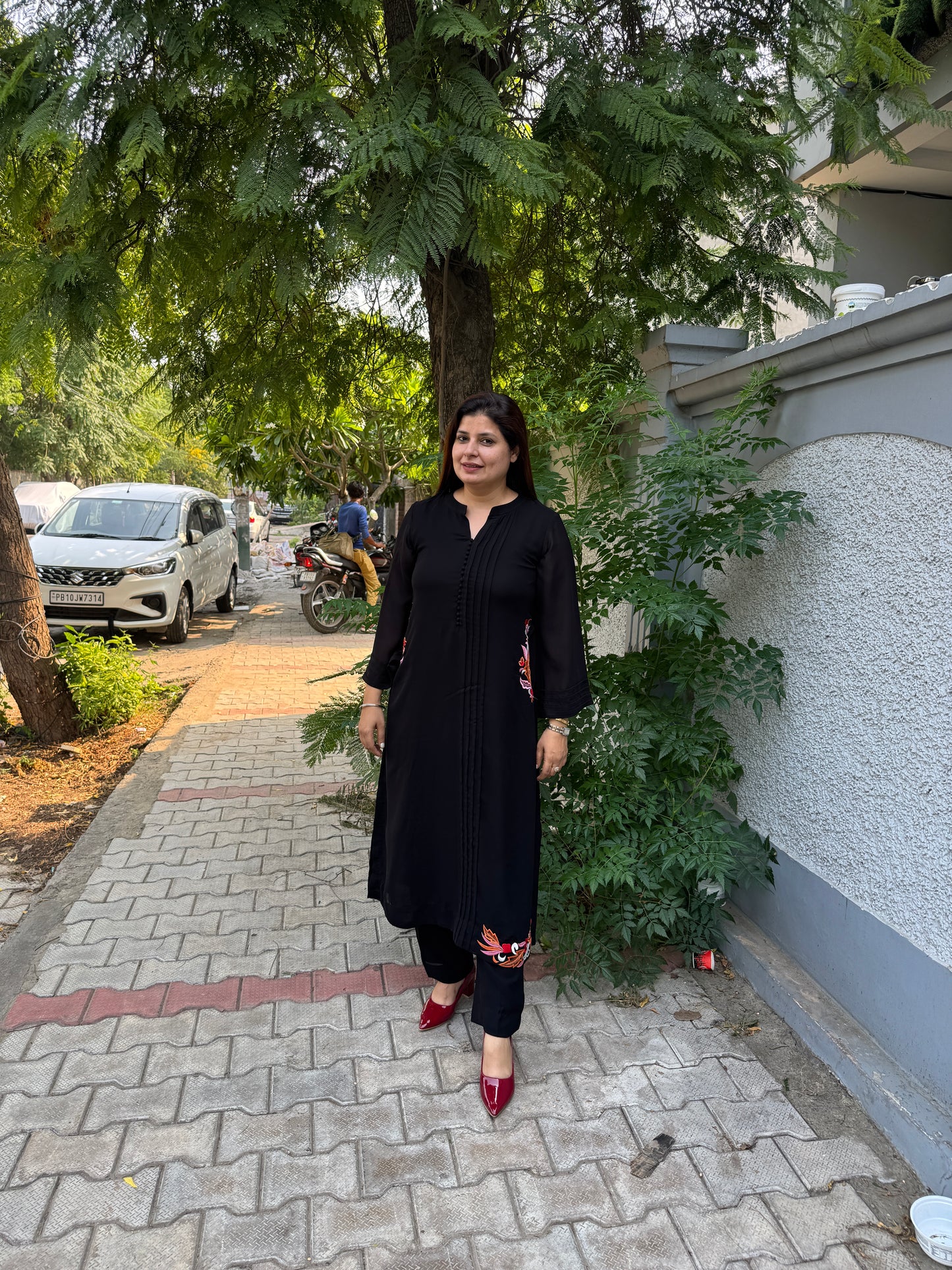 IMLI Black Suit